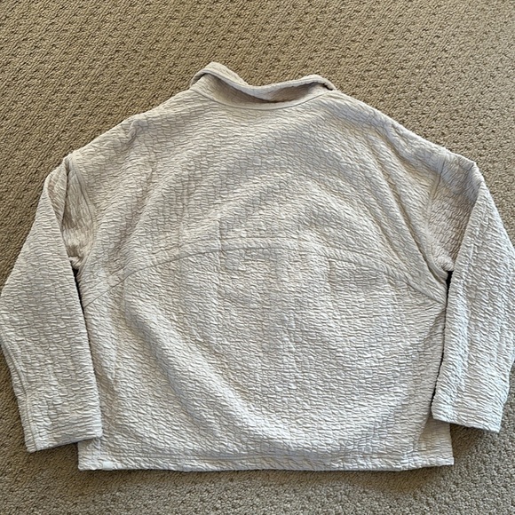 Lulu Rippled Jacket - Picture 2 of 4